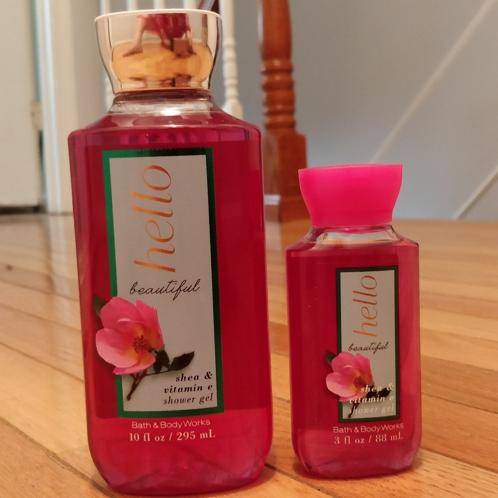 Brand new Bath & body works 2 shower gels
